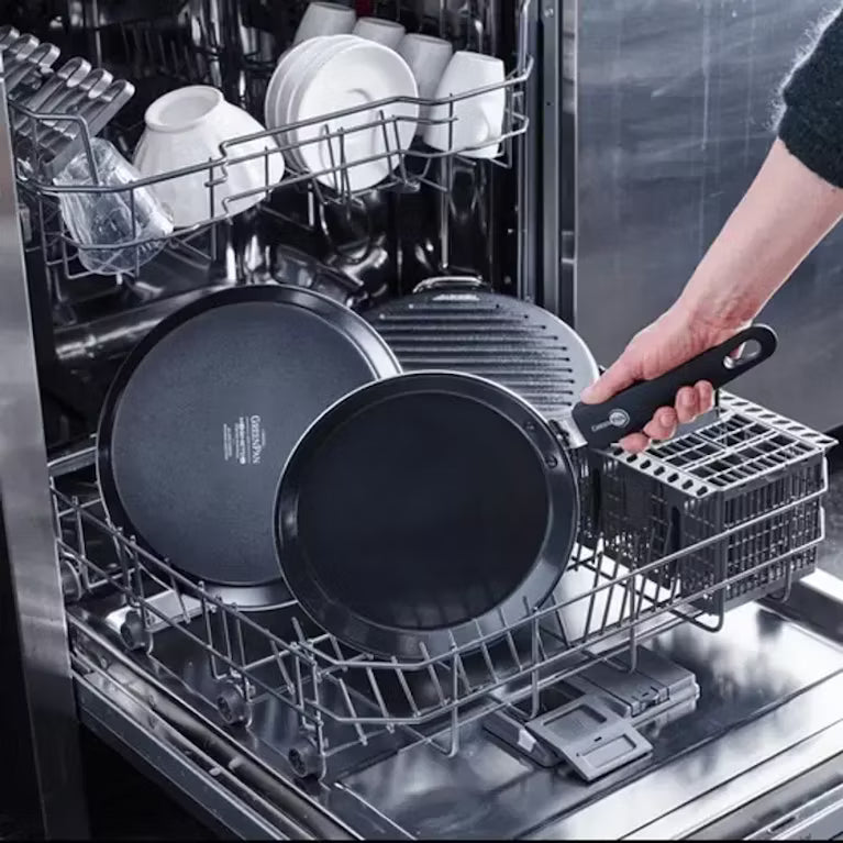 Тиган за палачинки Essense Green Pan 24 см с керамично покритие с диамантени кристали Thermolon