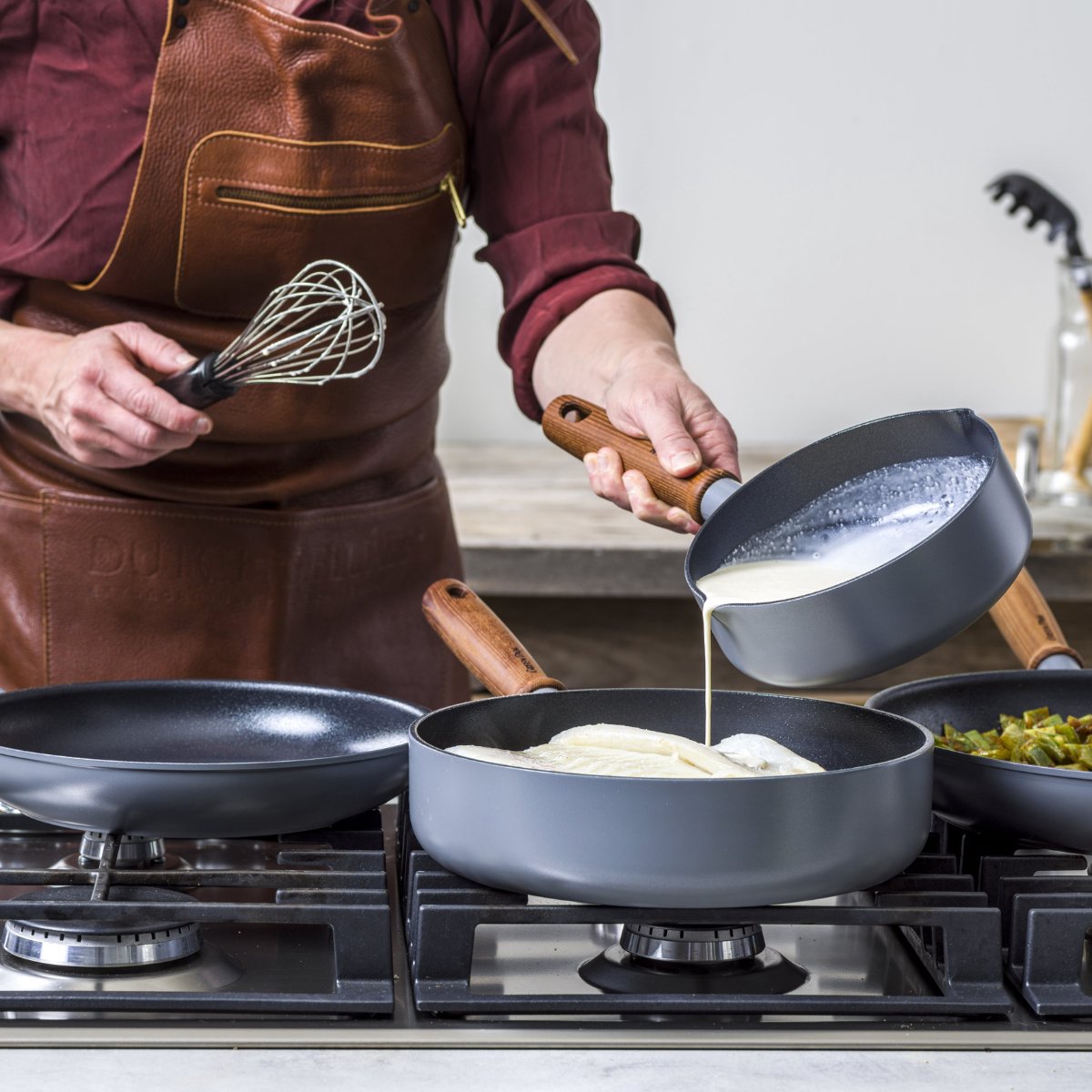 Комплект съдове за готвене GreenPan Mayflower Pro 9 части, керамично покритие с диамантени кристали Thermolon