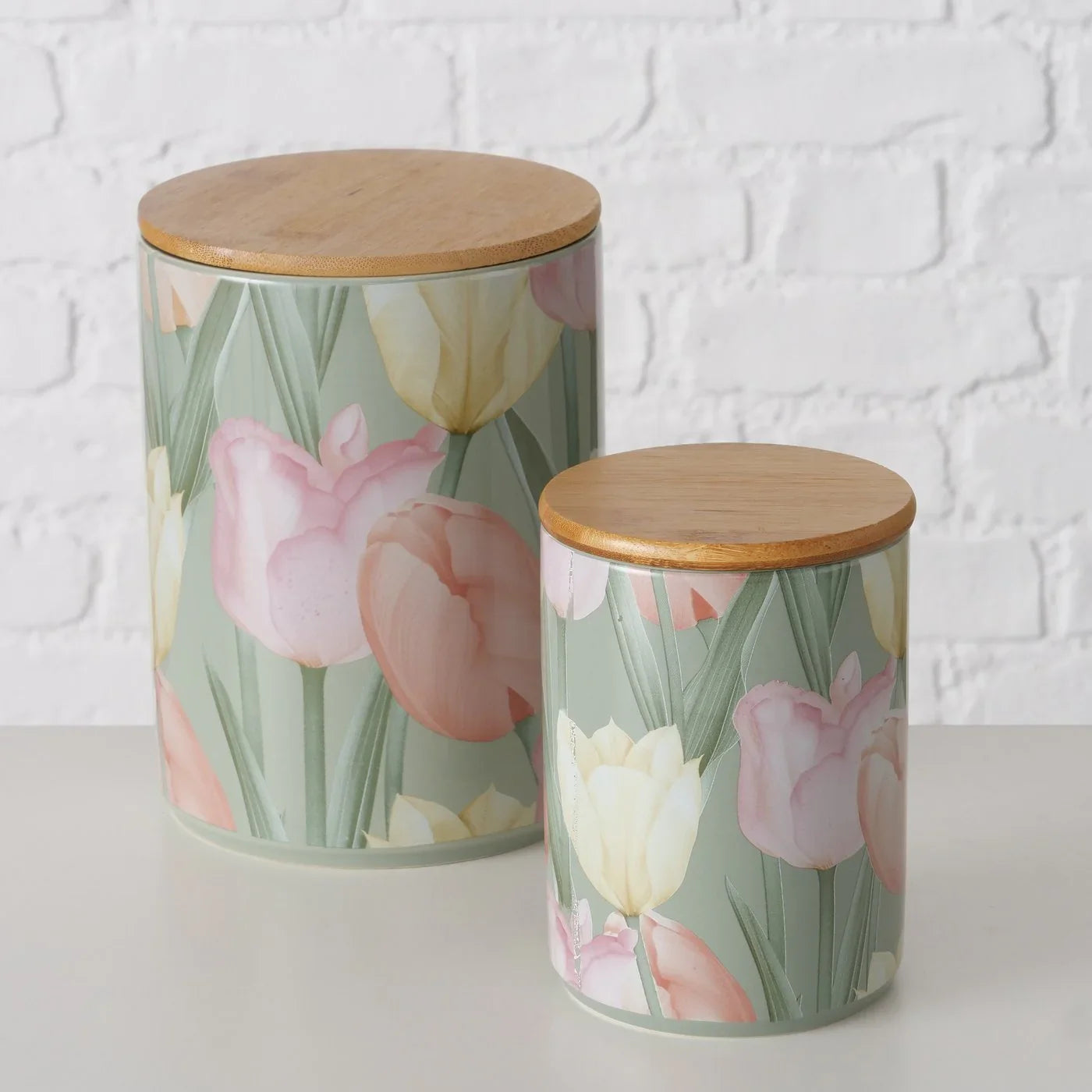 Буркан Tulipa oт керамика и вакуум капачка