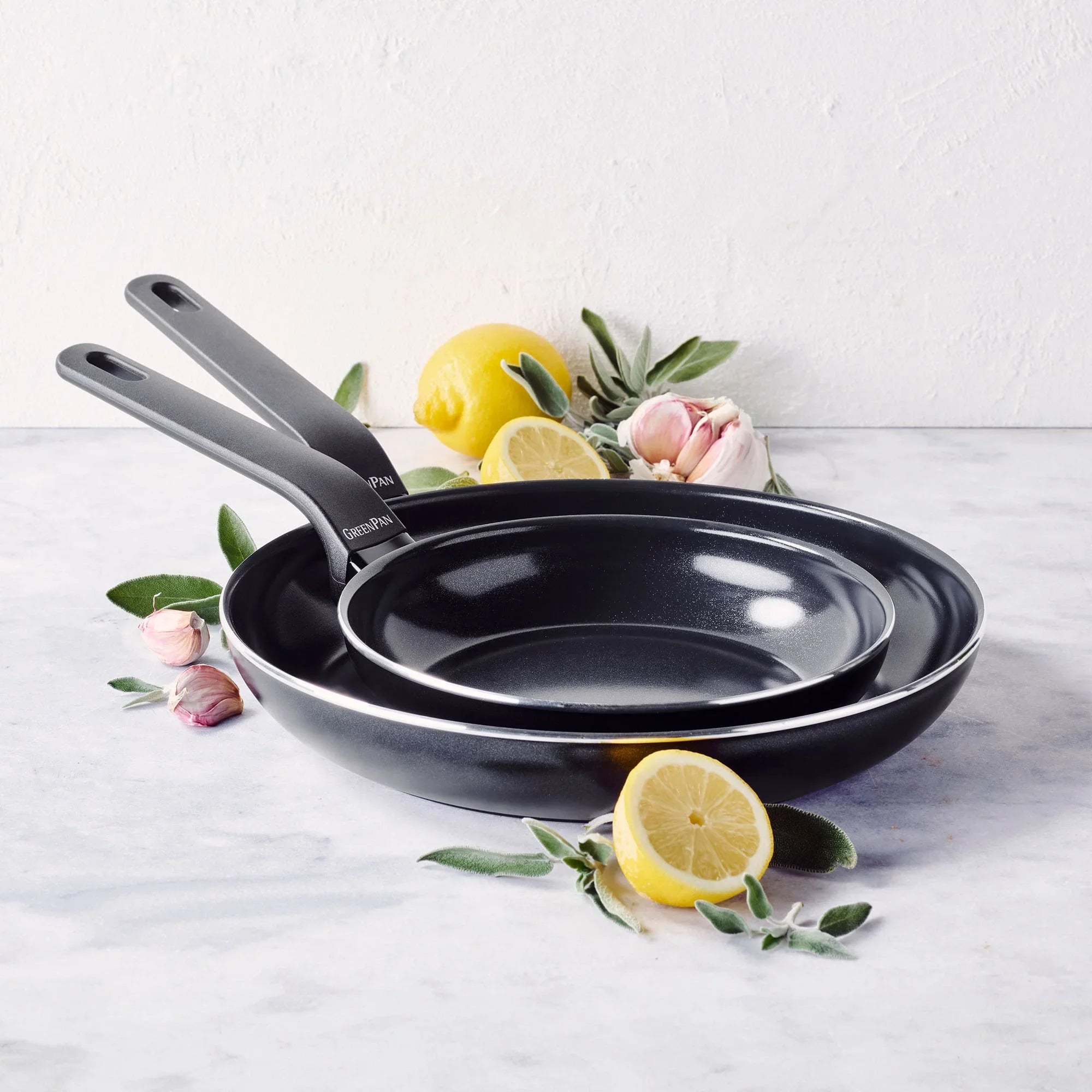 Комплект тигани  Green Pan Essence D 24 cm D 28 cm Керамично покритие с диамантени кристали Thermolon