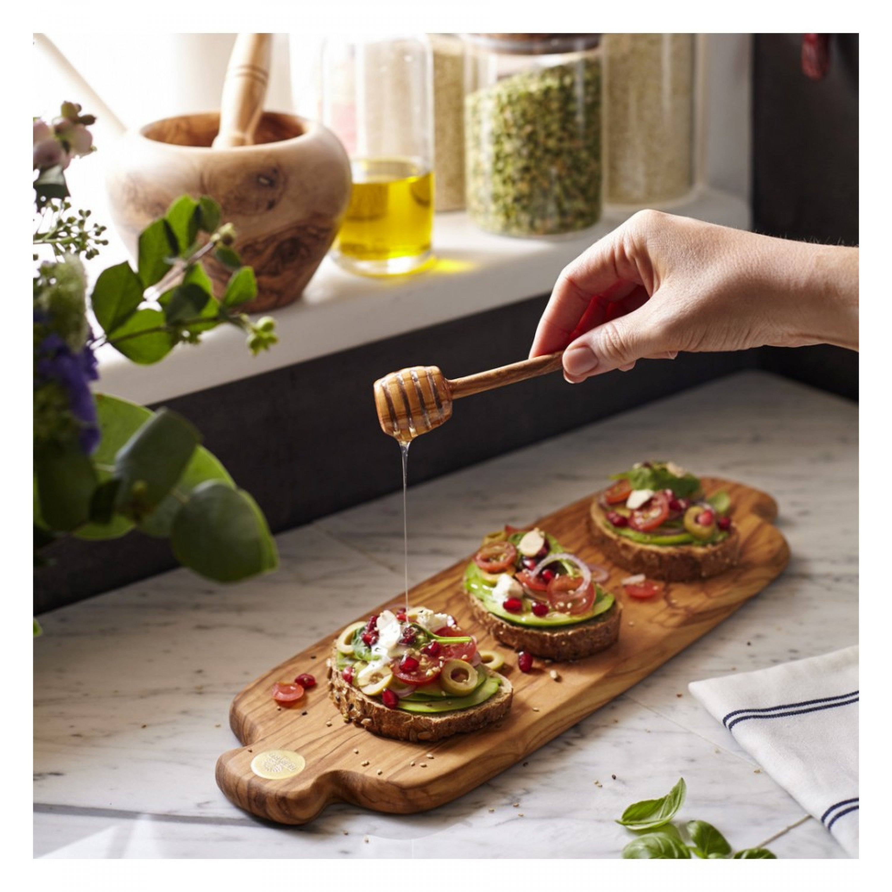 Лъжица за мед Schwertkrone Solingen маслиново дърво  L 15 см