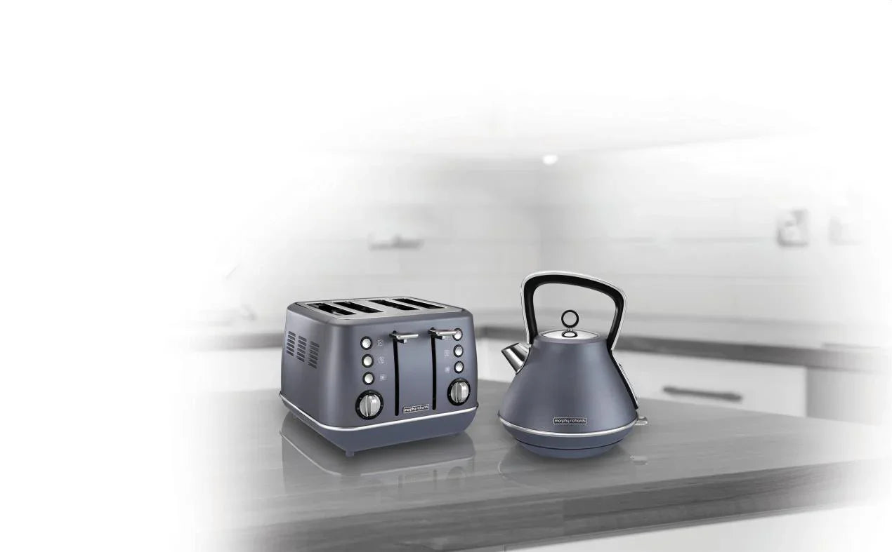 Кана за топла вода Piramid на Morphy Richards 1,5 литра 2200W