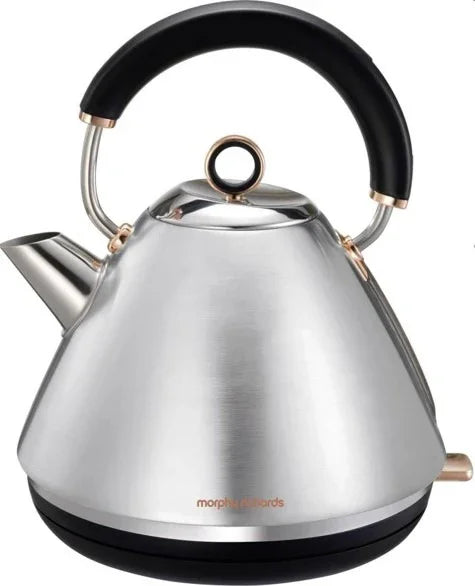 Кана за топла вода Pyramid на Morphy Richards 1,5 литра 2200W