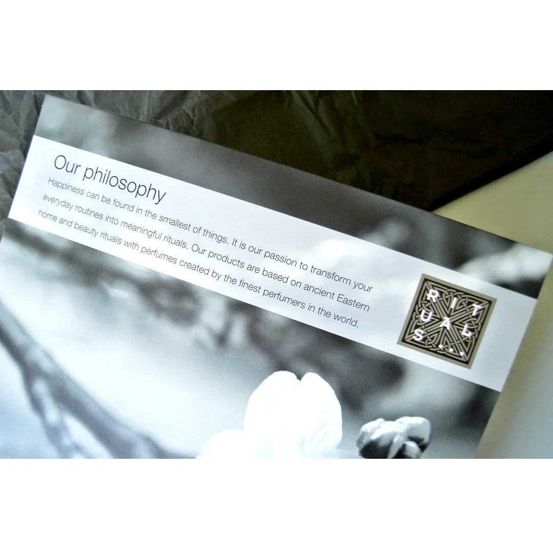 Подаръчен козметичен комплект Discover Sakura на Rituals