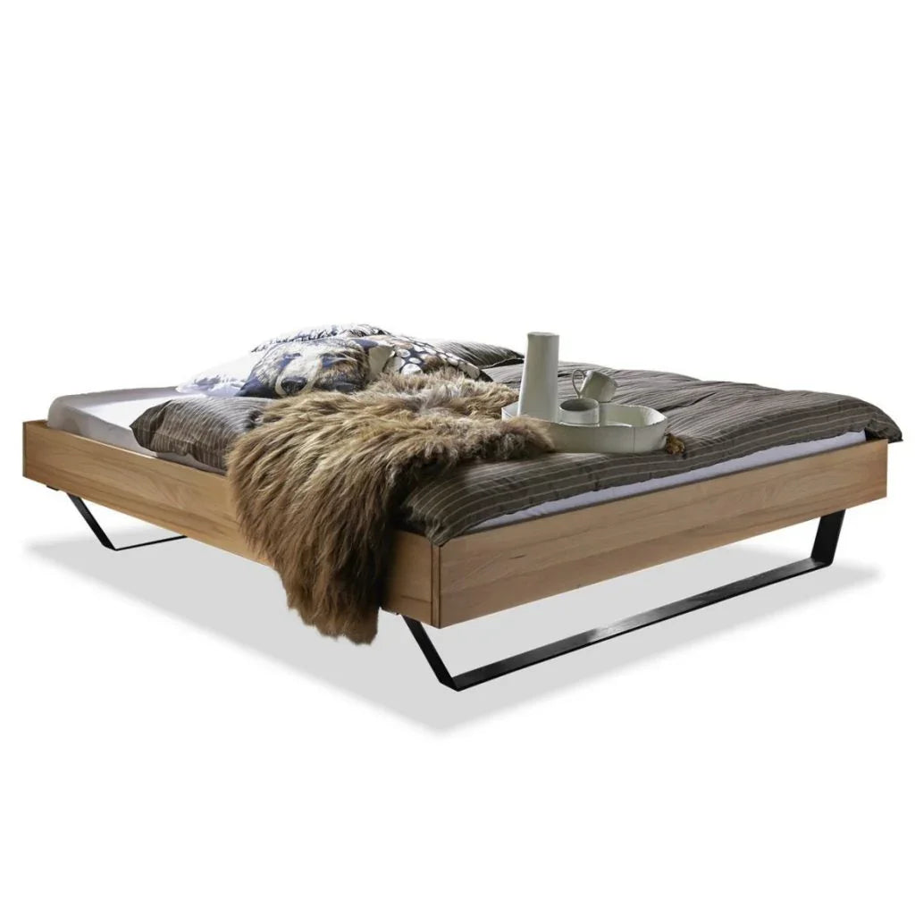 Спалня Modern Sleep  масив дъб,метални крака, тапицирана табла