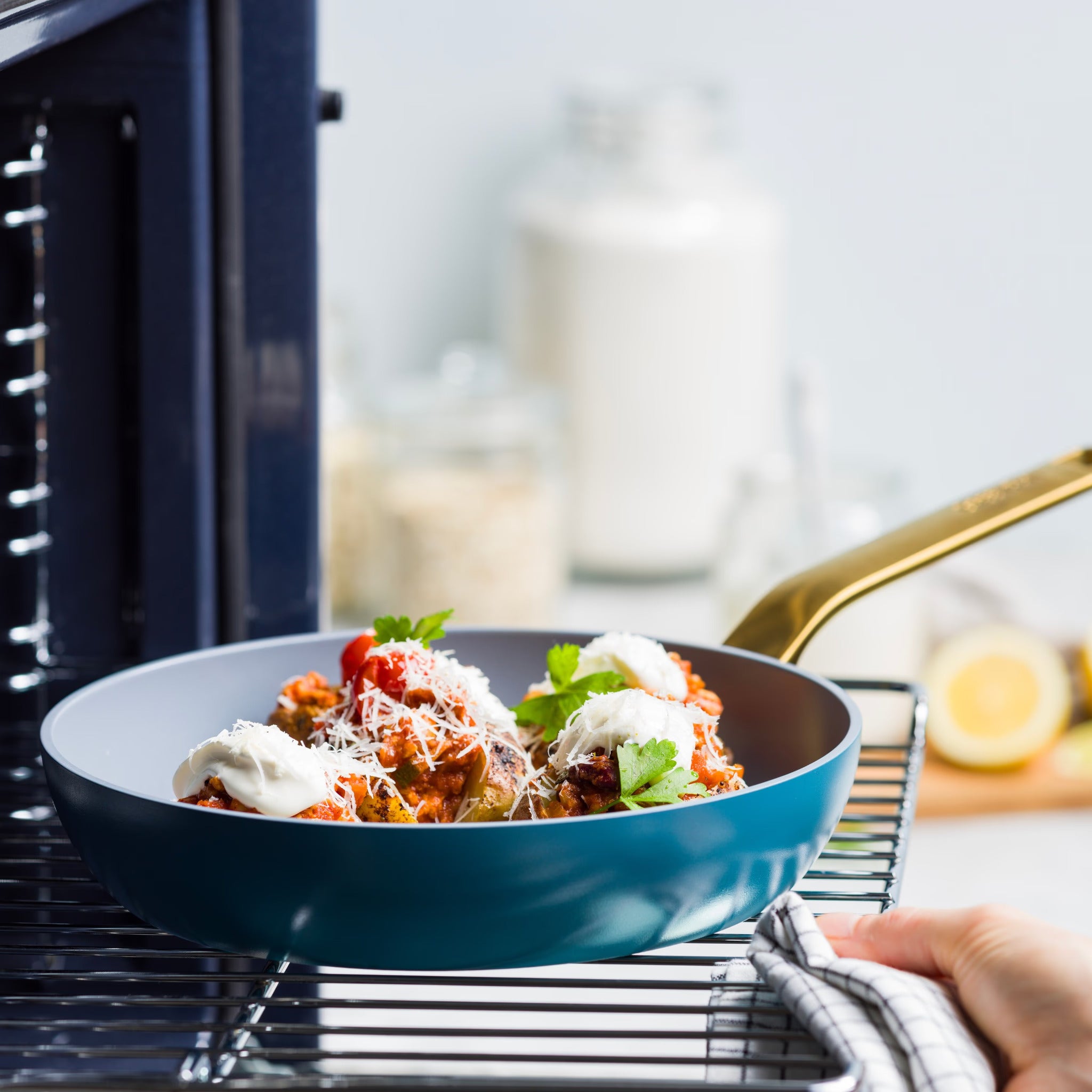 Тиган Evolution Green Pan  незалепващо покритие с диамантени кристали