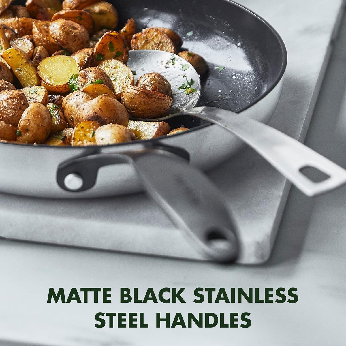 Тиган с капак GreenPan Venice Pro Noir D 30 cm  4,7 L, керамично покритие Thermolon с диамантени кристали